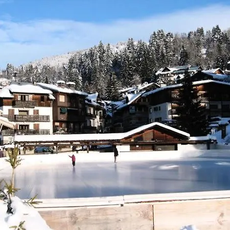 Chalet A Quartier Avec Vue Mont-blanc 86005 Demi-Quartier